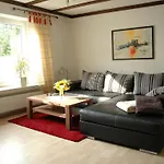 Mit Indoorpool- Garten Und Partyraum By Interhome Casa vacanze