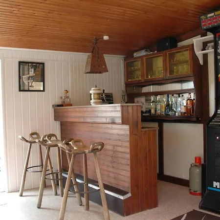 Mit Indoorpool- Garten Und Partyraum By Interhome