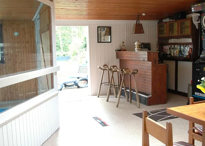 Mit Indoorpool- Garten Und Partyraum By Interhome Dom wakacyjny Drangstedt