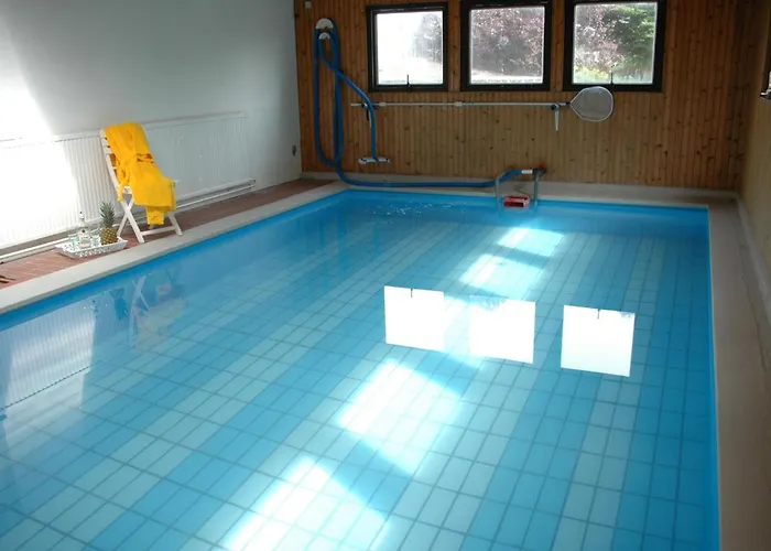 Сasa de vacaciones Mit Indoorpool- Garten Und Partyraum By Interhome *